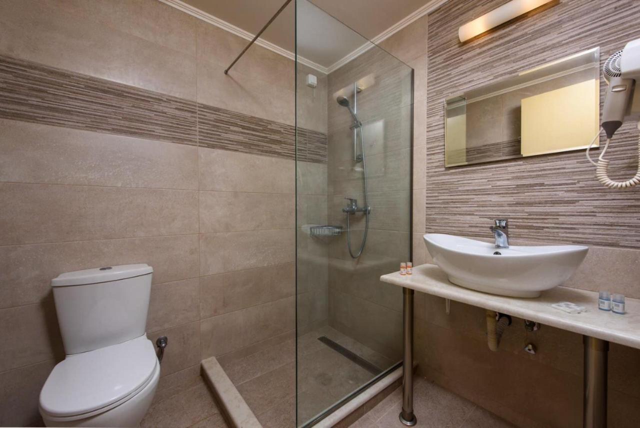 Aquarius Mini Suites *